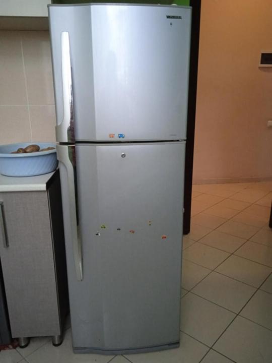 Silence Apartment Kutaisi Luaran gambar