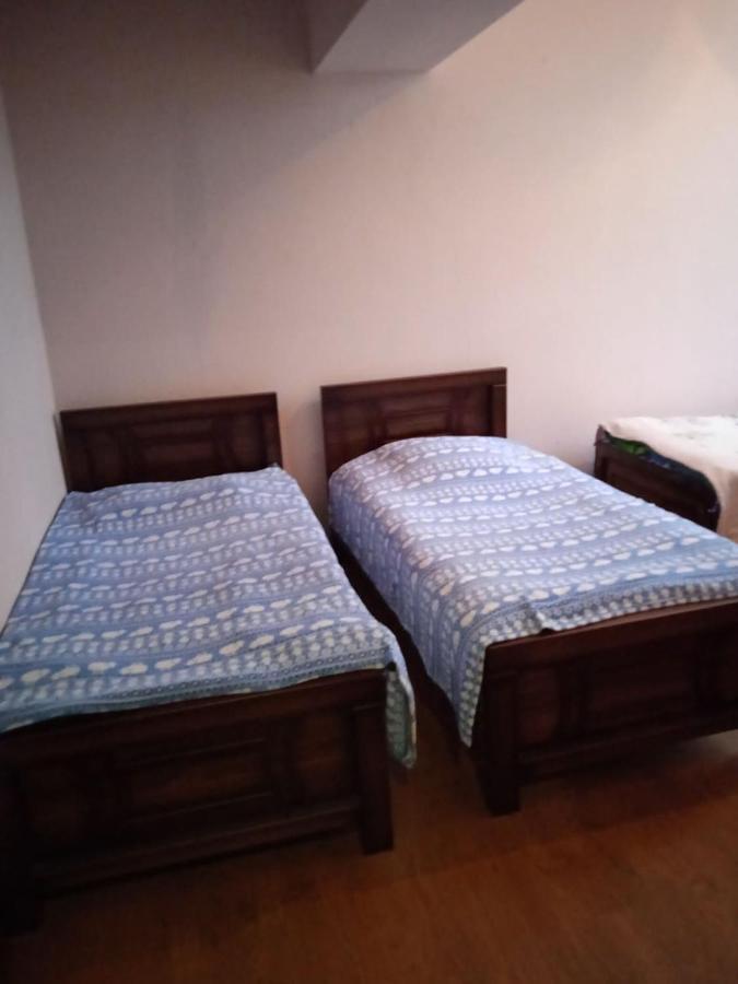 Silence Apartment Kutaisi Luaran gambar