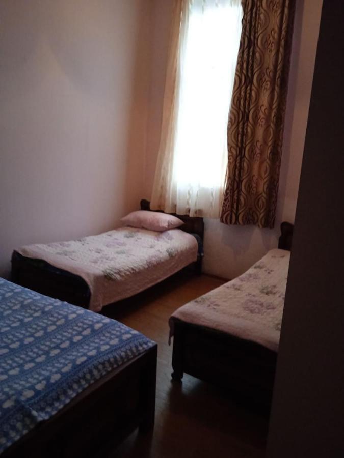 Silence Apartment Kutaisi Luaran gambar